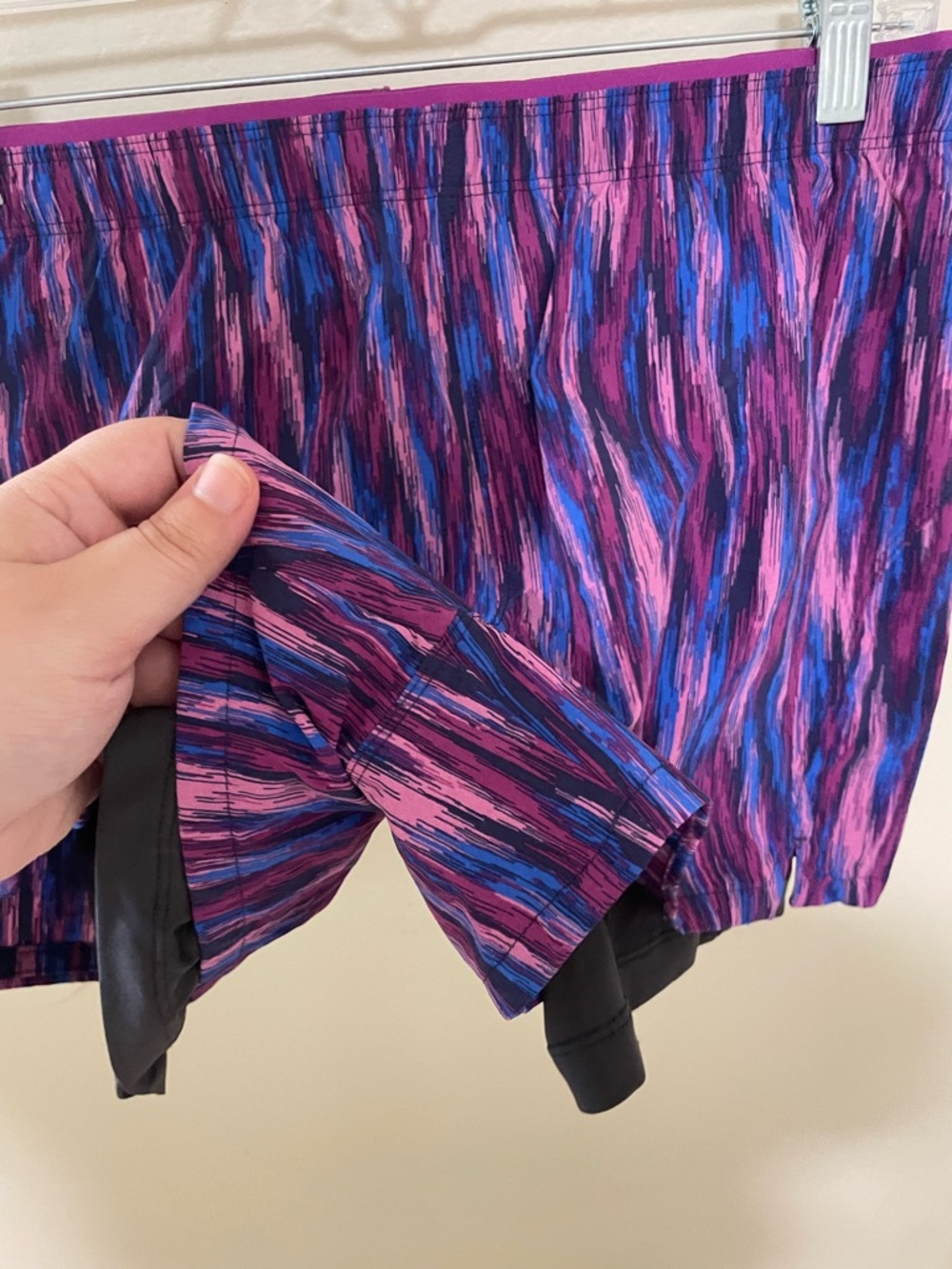 ✨Women’s Eddie Bauer Track Shorts Size XS - Picture 3 of 8
